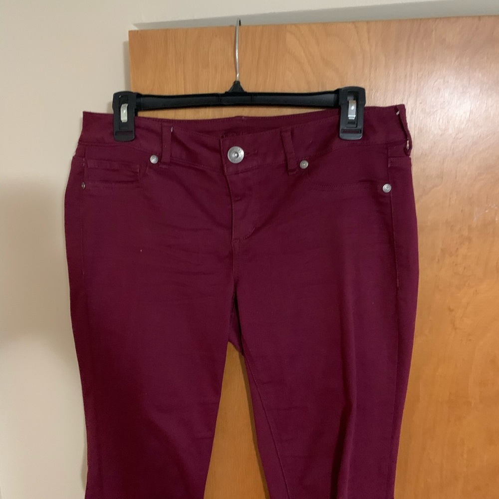 Maurices | Red Berry mid-rise jeggings